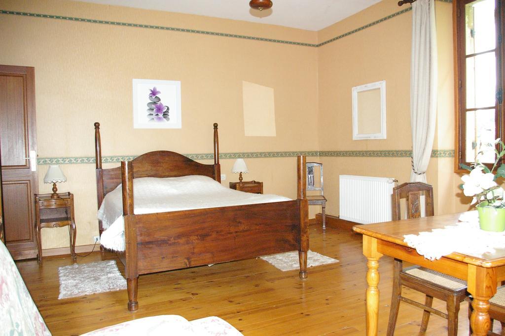 Chambres D'Hotes Du Maine Lalinde Bilik gambar